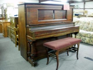 Antique Packard 1905 Player Piano and Bench   Beautiful piece of 