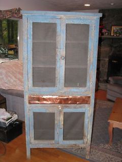 Antique PRIMITIVE Pie Safe Kitchen Cupboard Cabin​et