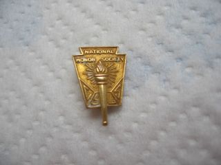VINTAGE GOLDTONE NATIONAL HONOR SOCIETY C.S.L.S. LAPEL PIN MARKED 