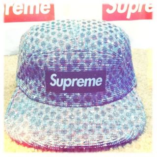 snapback hats in Mens Clothing