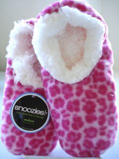 Pink Leopard Animal Print Snoozies Footwear Sherpa Slippers Socks