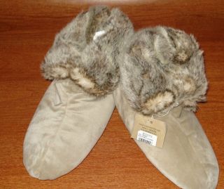 Womens S/M 6 7 8 Restoration Hardware Faux Artic Fox Booties Slippers 