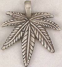 Necklaces Pendants pot leaf