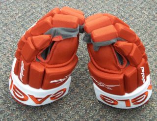 Eagle PPF X 705 Hockey Gloves   Red/White 13 or 14   NEW!!!