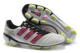 Adidas Predator shoes in Clothing, 