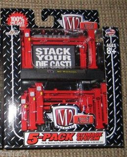 M2 MACHINES   164 SCALE AUTO LIFT   5 PACK STORAGE SYSTEM  NEW