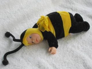 ANNe GeDDeS 9 BUMBLEBEE COSTUME BaBy DoLL iN OuTFiT *ADoRaBLe
