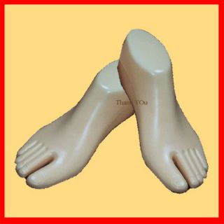 PAIR SHOES THONG FOOT DISPLAY FEMALE FEET MANNEQUIN