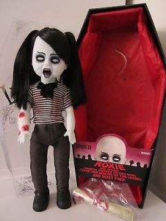 Living Dead Dolls Ava   series 22   Zombie cute horror gothic Mezco 