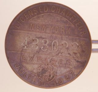 memorabilia pin 1927 new york NY chauffeur registered license tag pin 