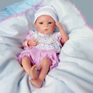 Tiny Blessing Ashton Drake Doll   15 TINY MIRACLES DOLL