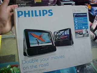 PHILIPS DUAL PORTABLE DVD 7 PLAYERS (TWO), MODEL PD7016   CARS, RV 