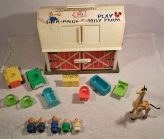   of Fisher Price LITTLE PEOPLE family farm washer dryer toys figures D