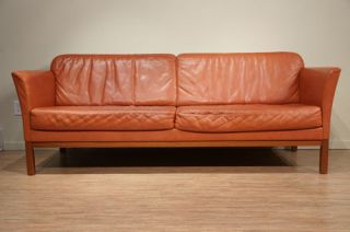leather sofa in Sofas & Chaises
