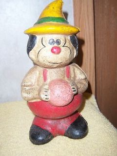 VINTAGE HEAVY CAST IRON BEAR WITH A HAT AND BALL BANK..AWESOME!​!!!