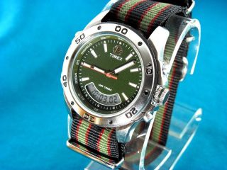 TIMEX MENS GREEN FACE ALARM WATCH W/ MILITARY BOND BAND