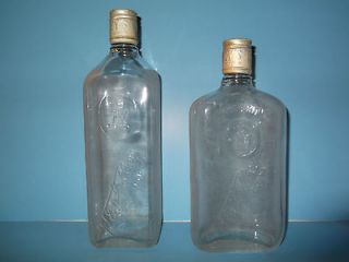 GILBEY GIN /WHISKEY /WINE /LIQUOR BOTTLE ,OLD/VINTAGE, FROSTED 