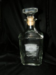 SQUARE GLASS WHISKY DECANTER.