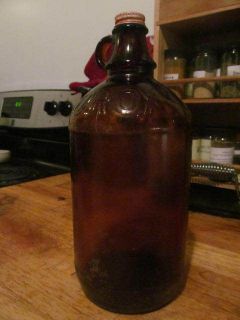   vintage antique glass amber 1/2 gallon, 64 oz, 2 qt bottle w/ cap