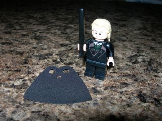 LEGO Harry Potter minifigure LUCIUS MALFOY cape wand 2 face loose from 