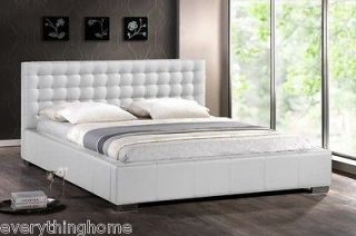   QUEEN/KING SIZE PLATFORM WOOD BED FRAME WHITE FAUX LEATHER HEADBOARD