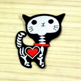 I0580 Heart Cat X Ray Skeleton Sew or Iron On Patch 72*90mm 