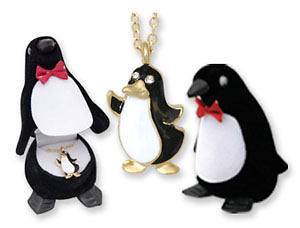 CHILDS PENGUIN NECKLACE IN HINGED JEWELRY BOX (BN008)