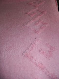 Vintage Twin Size Chenille Bedspread Solid Pink 104x76 So pretty