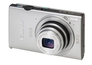 Canon ELPH Digital Camera in Digital Cameras