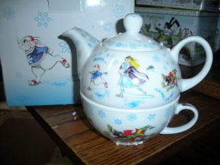 MIB Cardew Alice in Wonderland 18 oz Teapot & Cup
