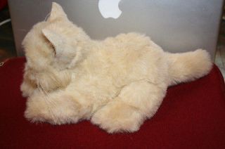 2002 Tiger Electronics FURREAL CAT Creme Color Persian WORKS 11 tush 