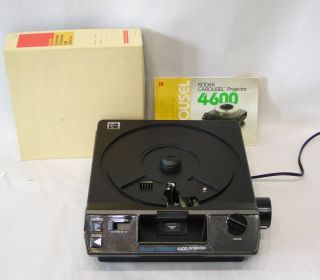 Kodak Carousel 4600 Slide Projector 35mm w/102mm lens