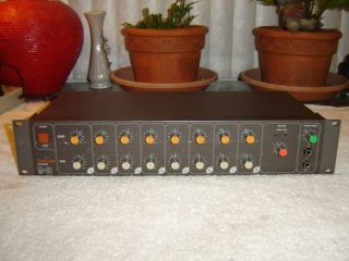 Tascam M 1B, 8 Channel Line Mixer, Vintage 80s Rack