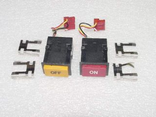 Micro Switch AML 11 Series Illuminated Pushbutton Switch 6 16V SINK 