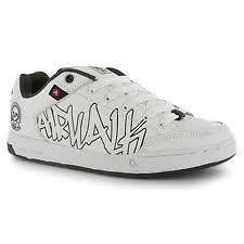 Mens Trainers Size 4 New Airwalk Outlaw Casual Shoes Boys / Kids Skate 