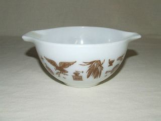   pt Early American Brown Eagle Cinderella Mixing Bowl w/ Handles