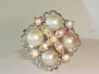 Pretty Vintage SARAH COVENTRY COCKTAIL RING Faux Pearls Rhinestones 
