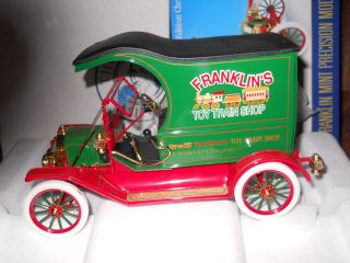 FRANKLIN MINT 1913 MODEL T FORD   2002 CHRISTMAS TRUCK   NUMBERED LE 