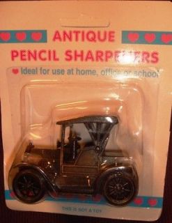 AntiqueConverti​ble CAR w/moving wheels Die Cast Pencil Sharpener