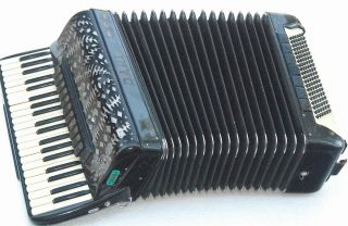 italo american accordion in Accordion & Concertina