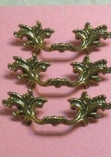 Small New Brass Shabby French Provincial Drawer Pull Handle Hardware 