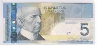 2006 CANADIAN 5 DOLLAR BILL DOUBLE DIGIT IN EF CONDITION RARE #Q62