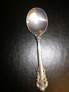 Wallace GRANDE BAROQUE Sterling Silver Round Soup Spoon   CIRCA 1941