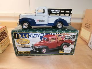 1940 Ford Pick up TSC Tractor Supply Co. Ertl Diecast 125 Scale