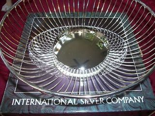 INTERNATIONAL SILVER COMPANY, SILVERPLATED ROUND WIRE BASKET, NEW IN 