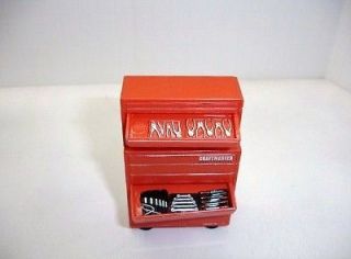 Roll A Way Tool Chest Miniature toy collectible 124 Scale