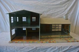 Marx Toys Vintage Metal Doll House With Metal Car