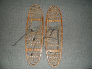 Tubbs Made In USA No. A 10 X 36 wood Snowshoes Wallingford Vermont 