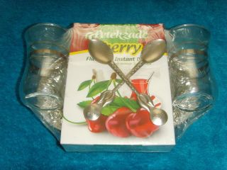 Turkish Tea Glass Cups with Cherry Tea