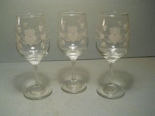  Crystal of Ireland Claddagh Hand Etched Wine Glasses Lot 3 Etched Mark
